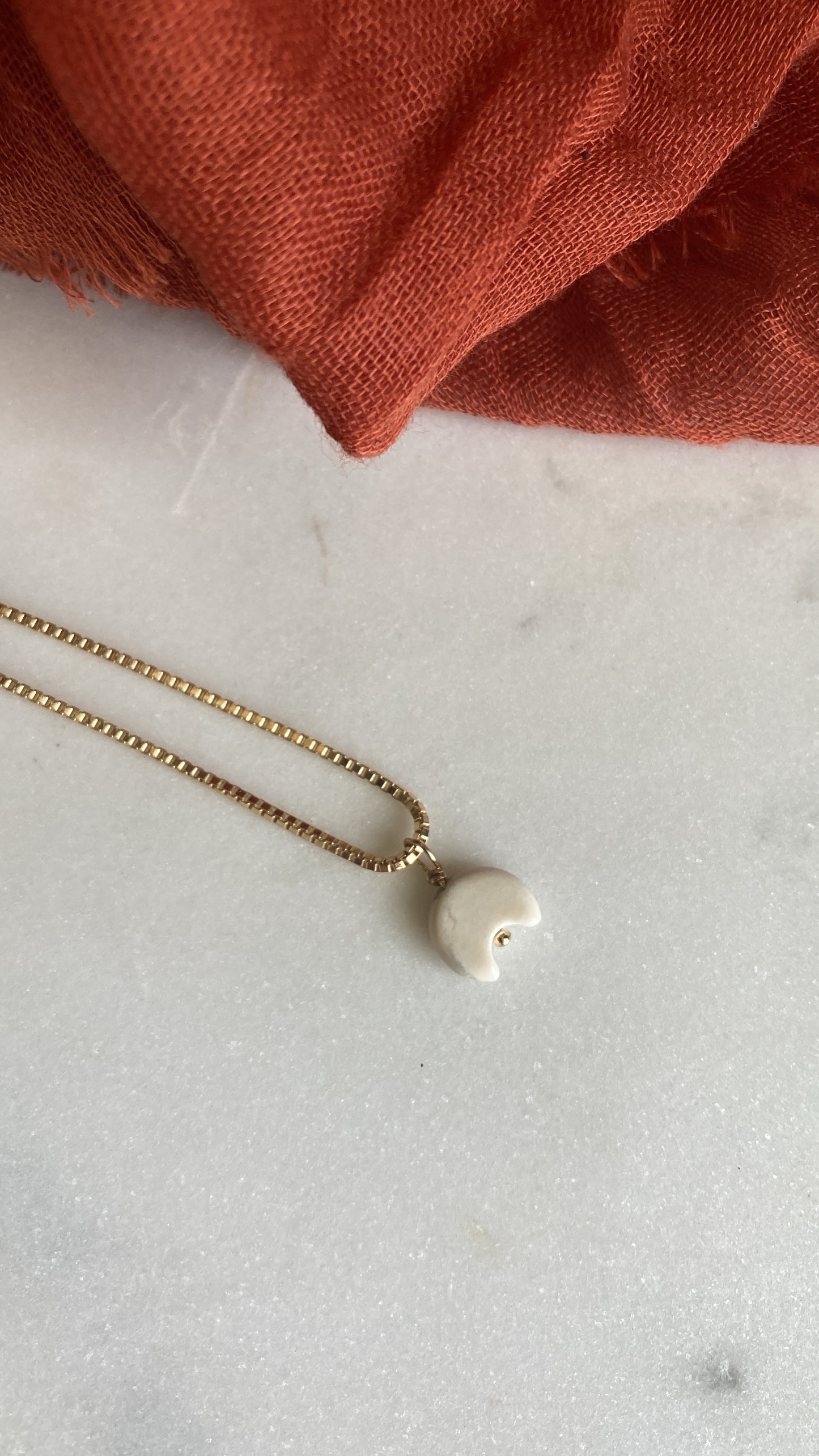 Howlite Mahina Necklace